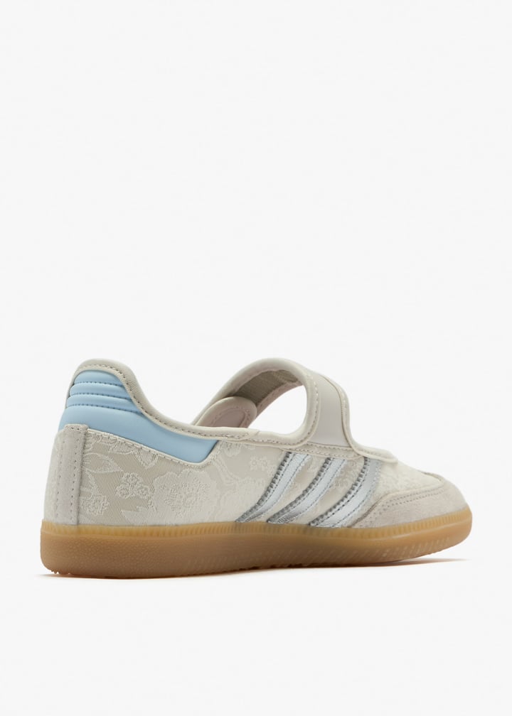 ih6978-chsicw_6.jpg?ts=20260407035134