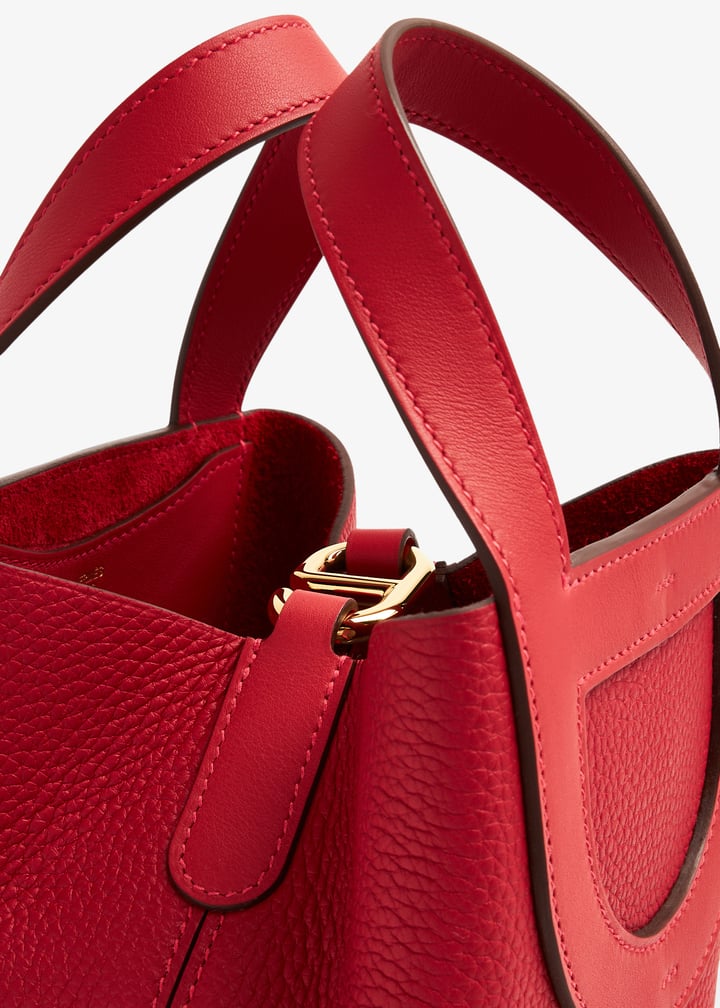 intheloop-red_4.jpg?ts=20231124034120