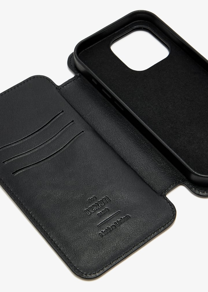 iphone16profolio-lightaluminio_2.jpg?ts=20250130054526