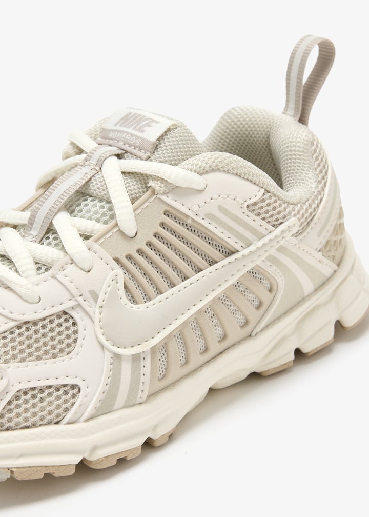 ir4588-016_5.jpg?ts=20260430020631