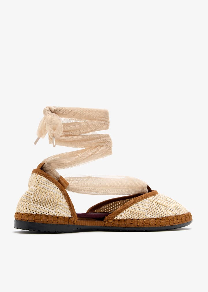 isabella-brown_6.jpg?ts=20251118024143