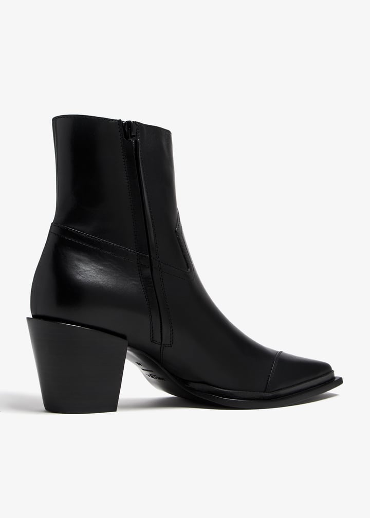 j000169910-black_4.jpg?ts=20260626055939