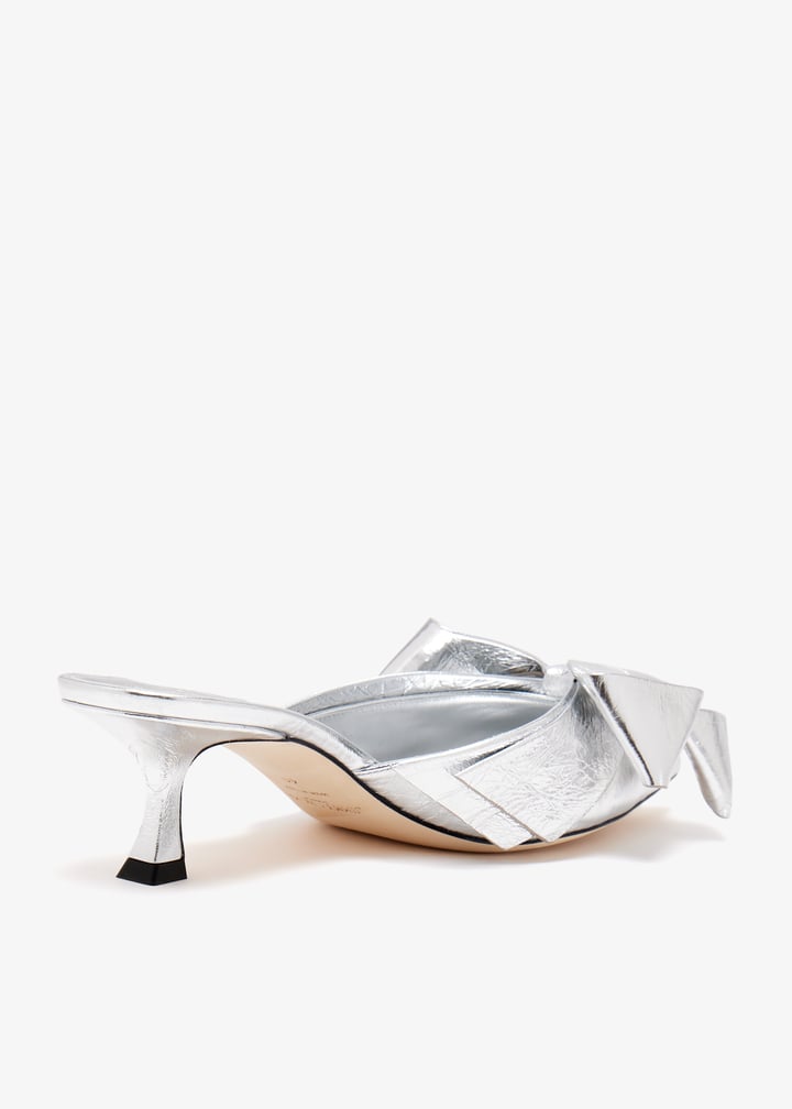 JIMMY CHOO スタズ ミュール 50 シルバー SS25【新作】注目商品 Jimmy Choo Staz 50 mules for Women - Silver in UAE | Level Shoes