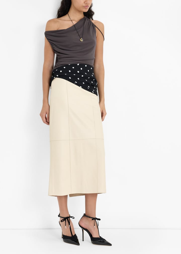 j000180120_2.jpg?ts=20251122023050