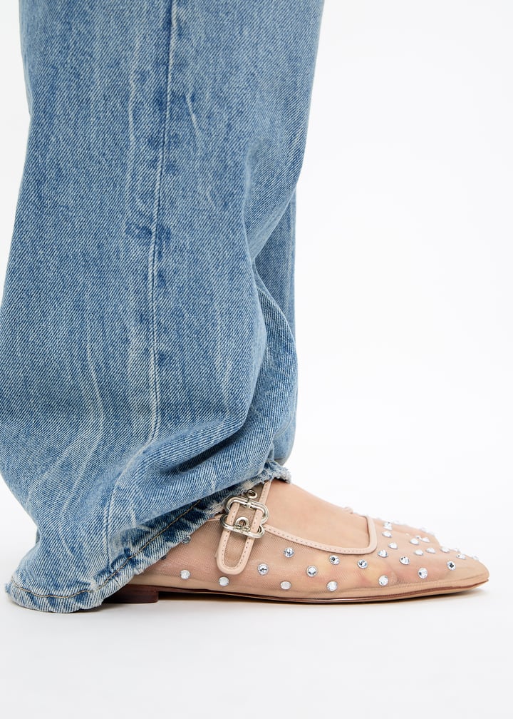 j0695f1-650_2.jpg?ts=20260328030532