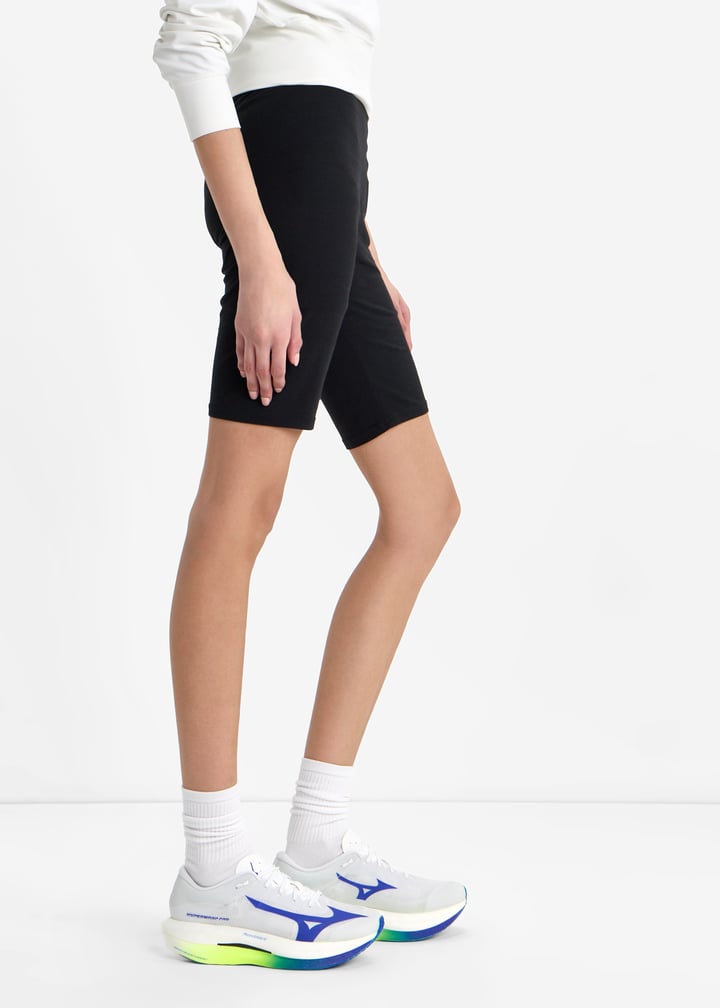 j1gc2672-01_3.jpg?ts=20260205040908