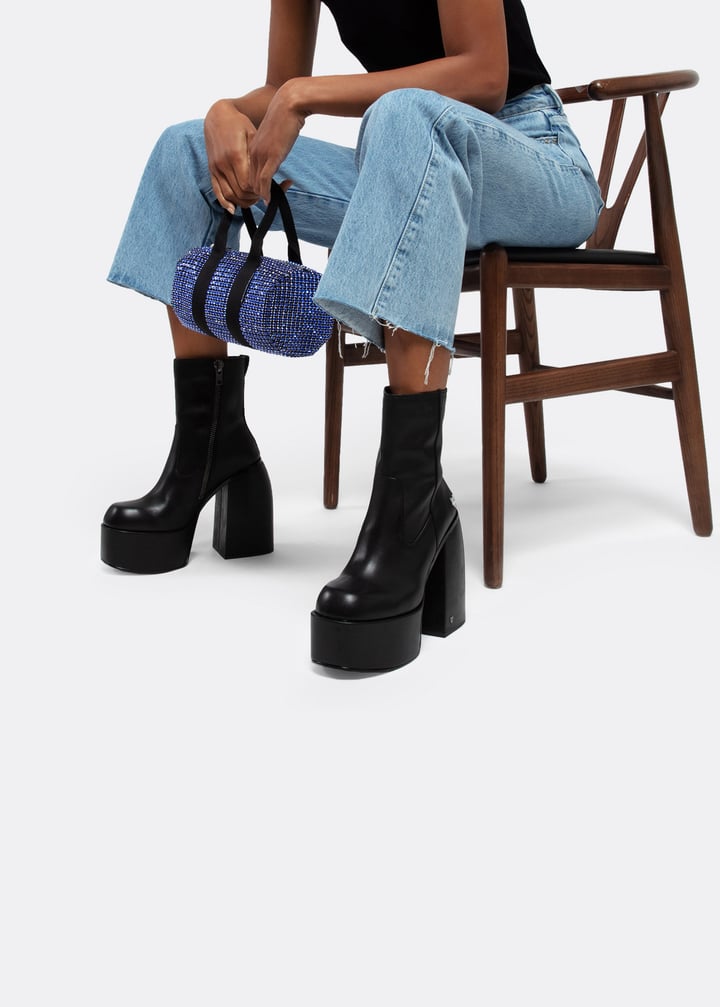 jailbreaker-black_5.jpg?ts=20220504184439