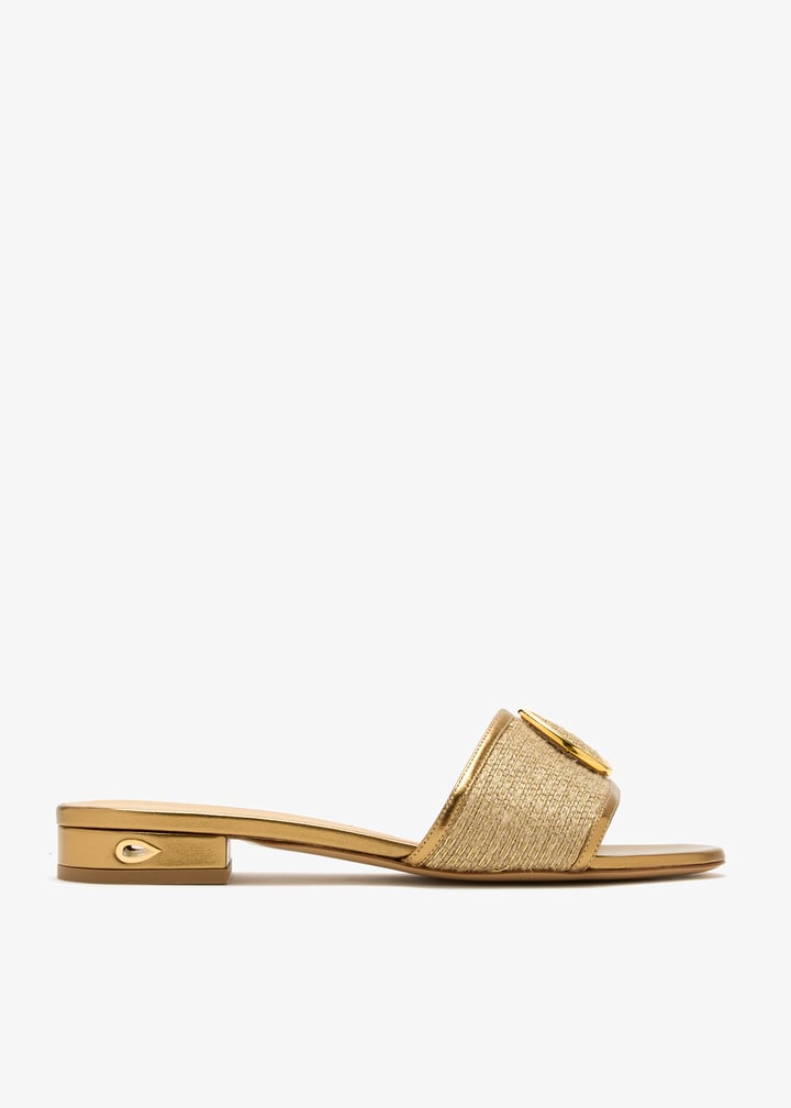 jc13179gowvbznawos-brzgld_1.jpg?ts=20260430020643