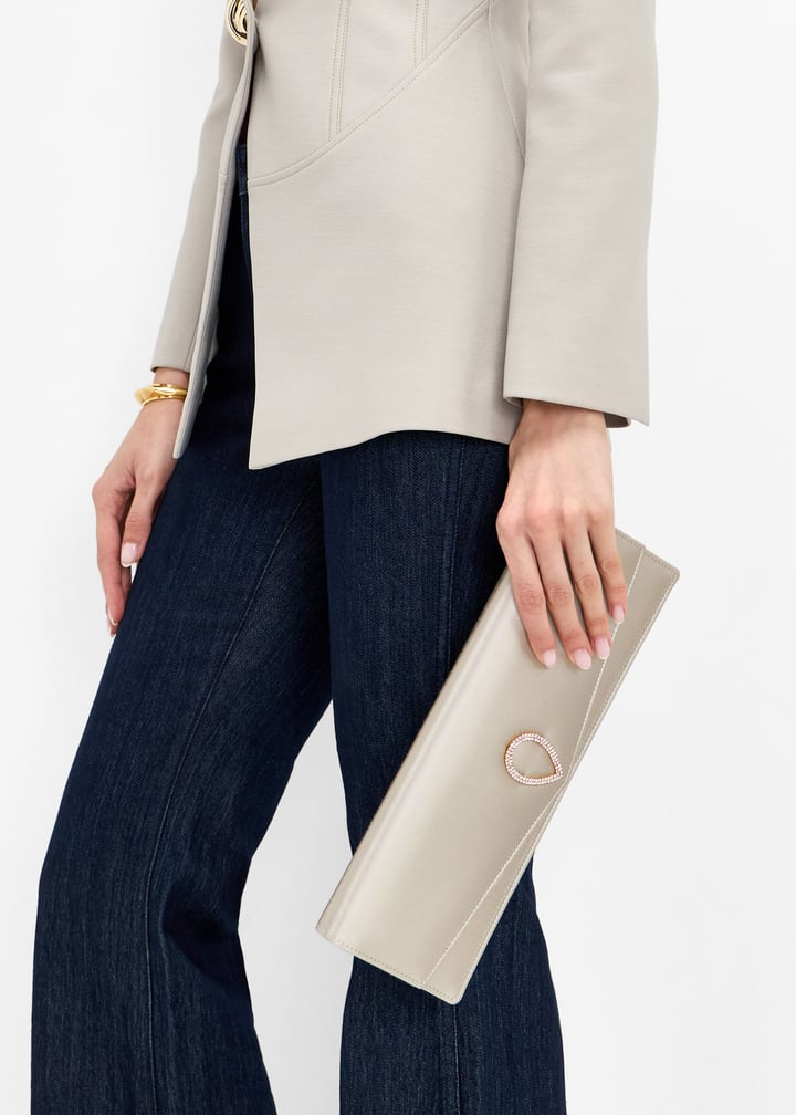 jcl8bcrysisa-silsat_2.jpg?ts=20260109030116