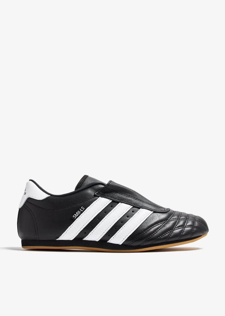 adidas Women's Taekwondo シューズ adidas Originals Women's Taekwondo White JQ4774 | FOOTDISTRICT