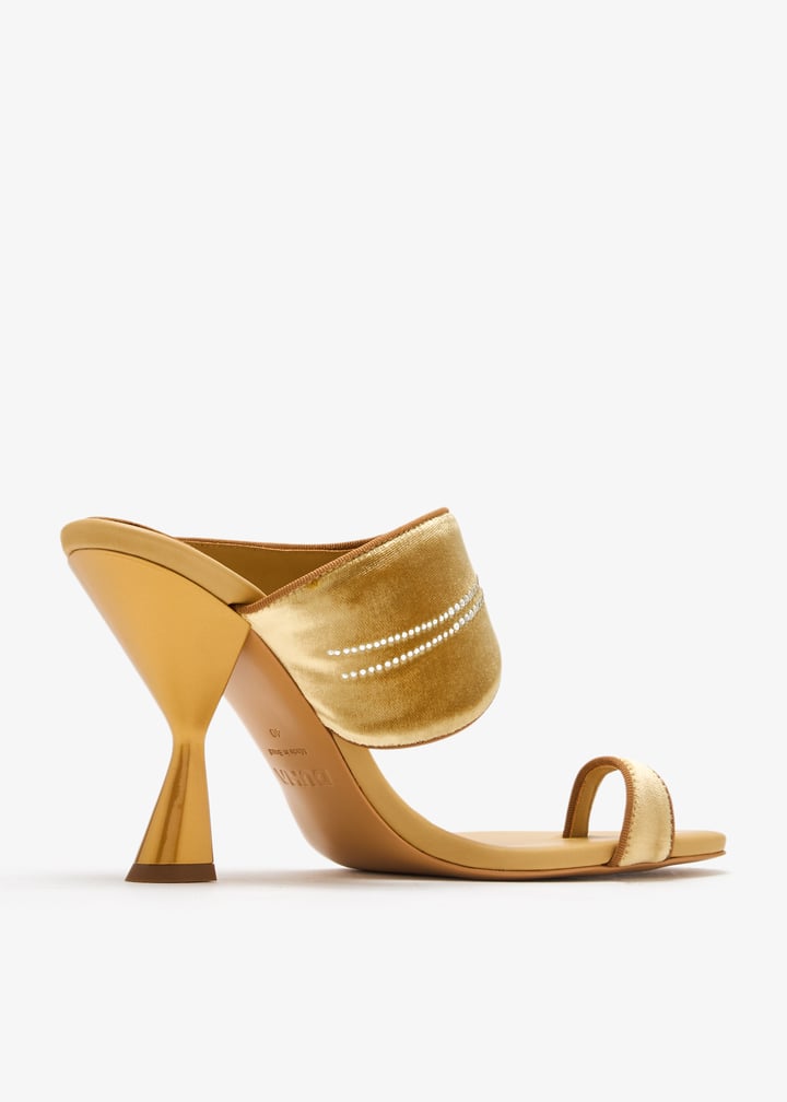 junivelvet-gold_6.jpg?ts=20250320030519