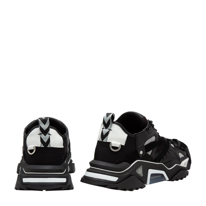 Strike 205 sneakers for Men Black in Kuwait Level Shoes