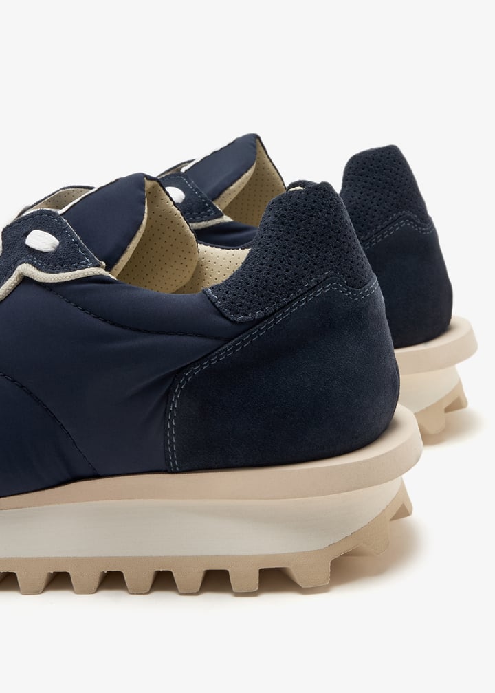 Eleventy Runner sneakers for Men - Navy in UAE | Level Shoes