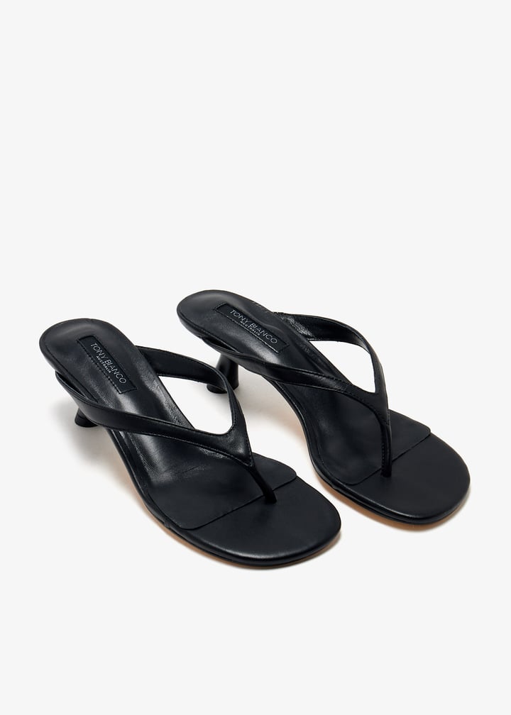 krista-blknpa_7.jpg?ts=20241121032515