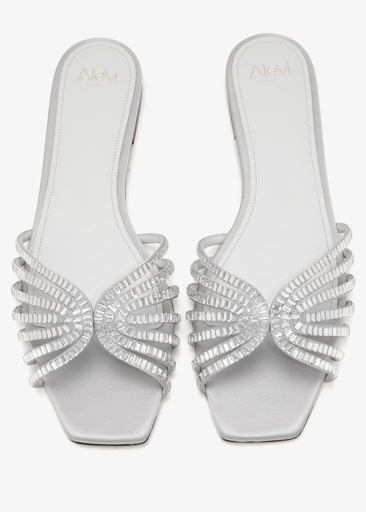 l25sn002-5-0222118-perla_7.jpg?ts=20251204030700