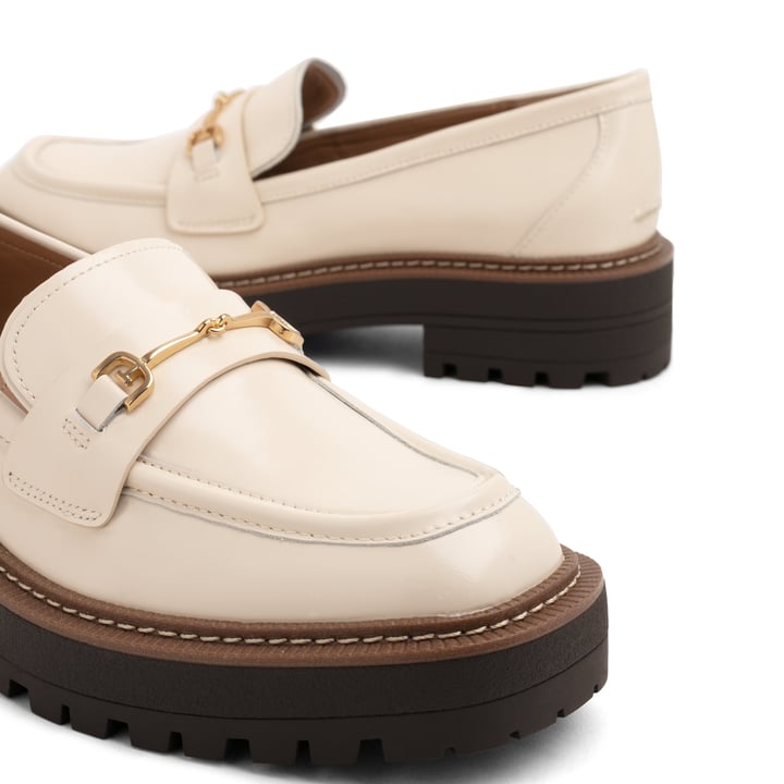 laurs-modivo_3.jpg?ts=20220505184238