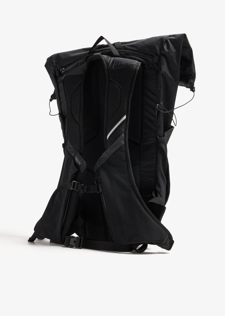 SALOMON　ACS DAYPACK 20 BLACK Salomon ACS DAYPACK 20 Black | BSTN Store