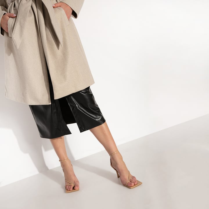 le01-deltasandal-nude_4.jpg?ts=20220505184239