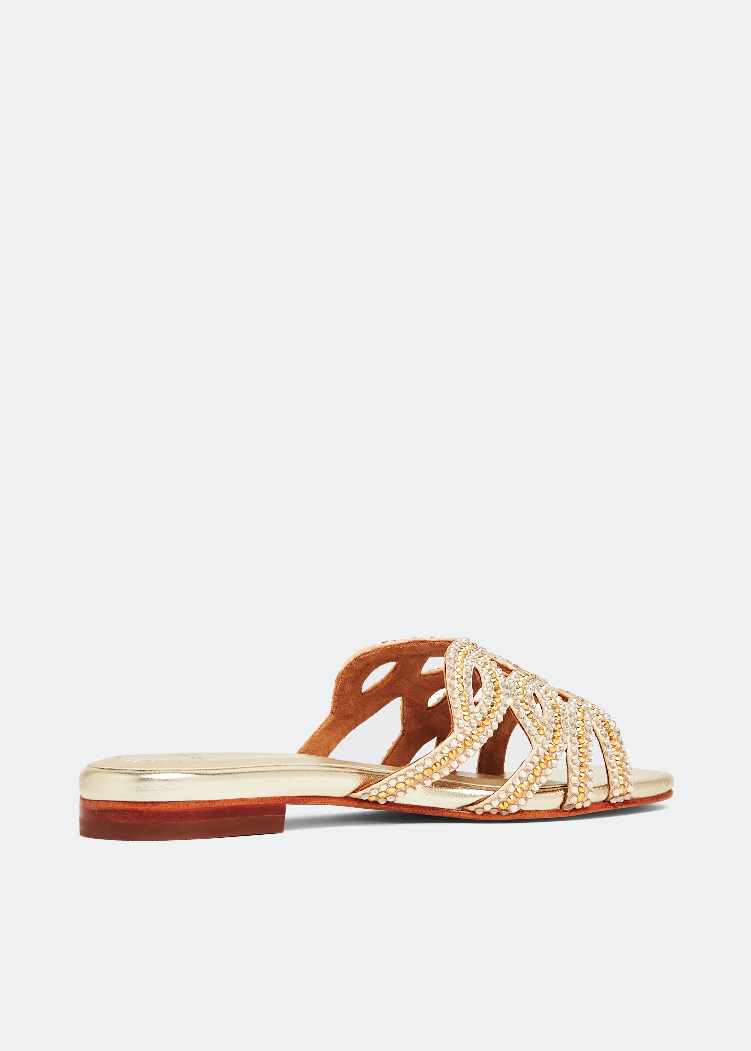 lea-gold_3.jpg?ts=20230419030512