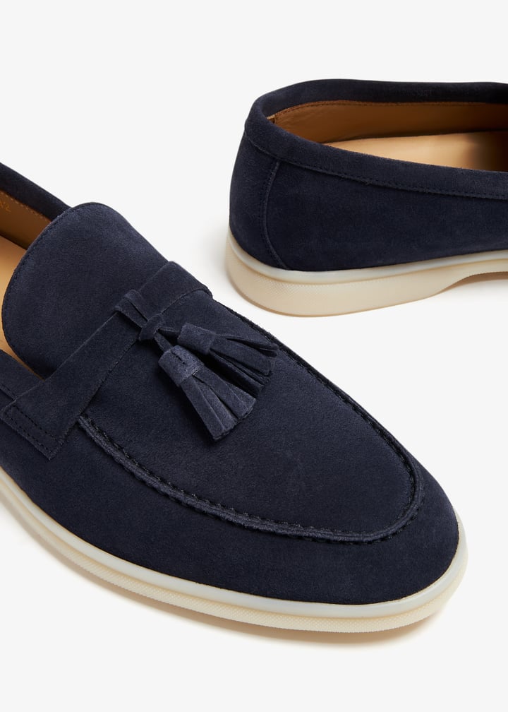 leandro-blue_3.jpg?ts=20231130032629