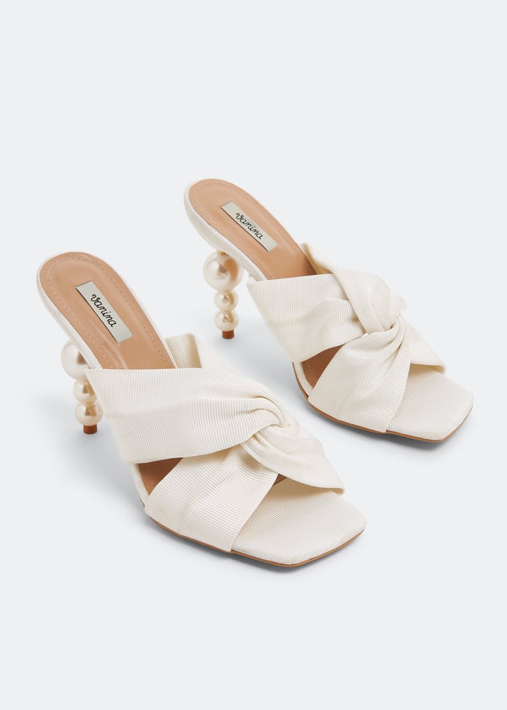 lescameliaspumps-white_5.jpg?ts=20230204032511