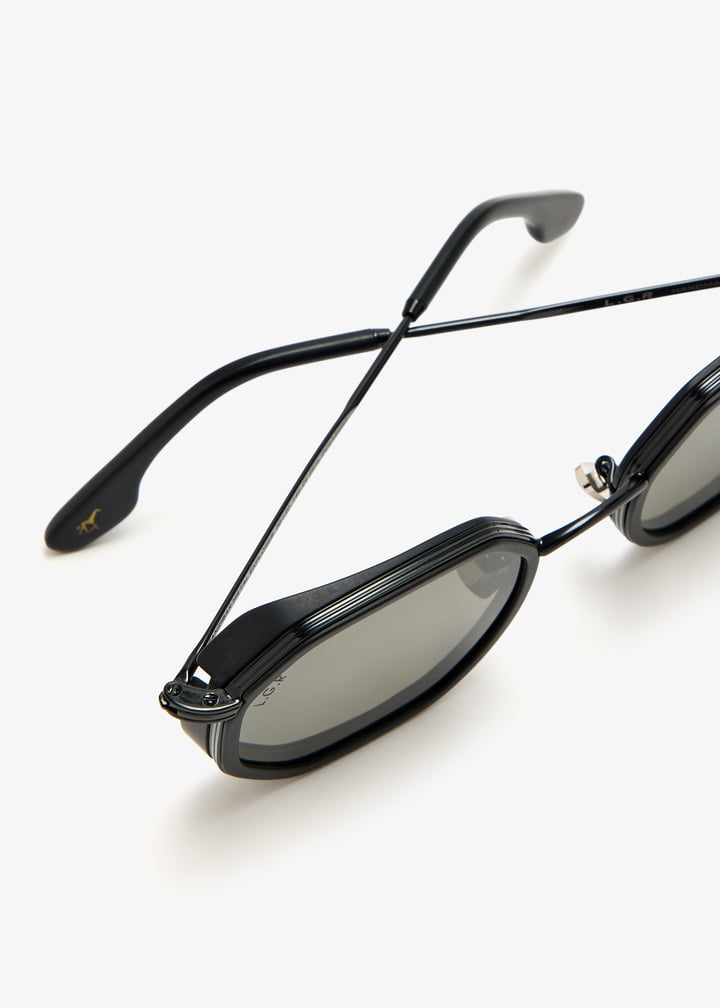 lgrzbr5976bmt-blackmatt_5.jpg?ts=20250723094639