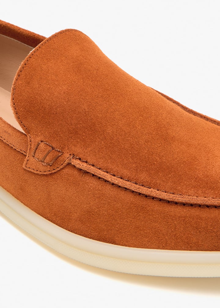 lilli-rust_5.jpg?ts=20251118024147