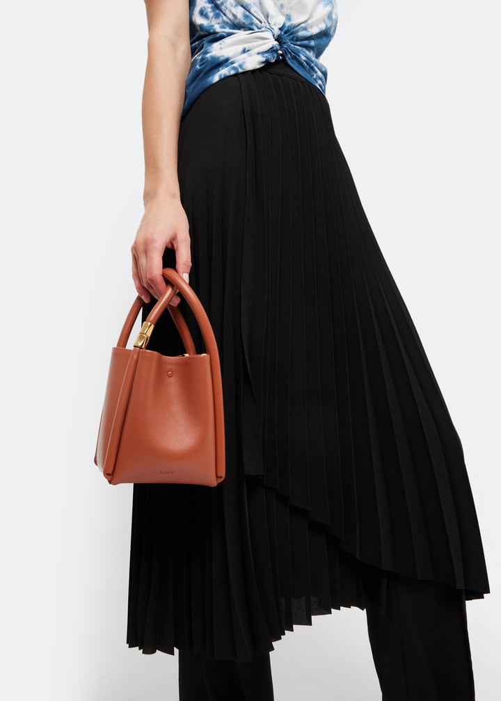 lotus12-sorrel_2.jpg?ts=20230309030514