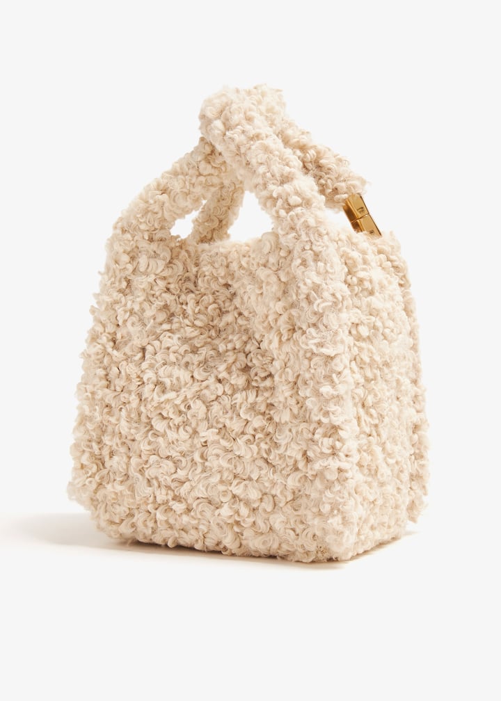 lotus14aw24-sheepy_6.jpg?ts=20240830030521