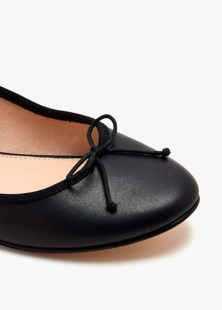 loublak-black_5.jpg?ts=20260328030545