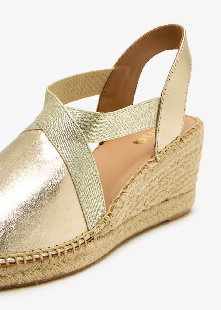 lucia-desert_5.jpg?ts=20250521035438