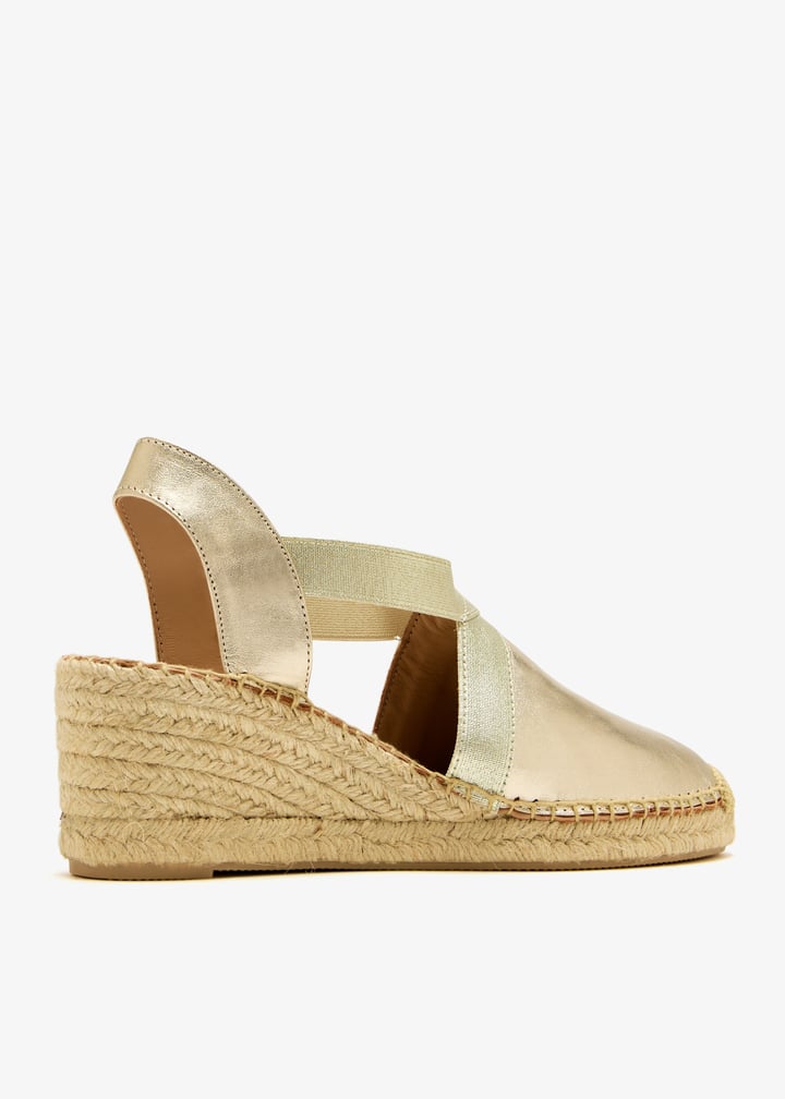 lucia-desert_6.jpg?ts=20250521035438