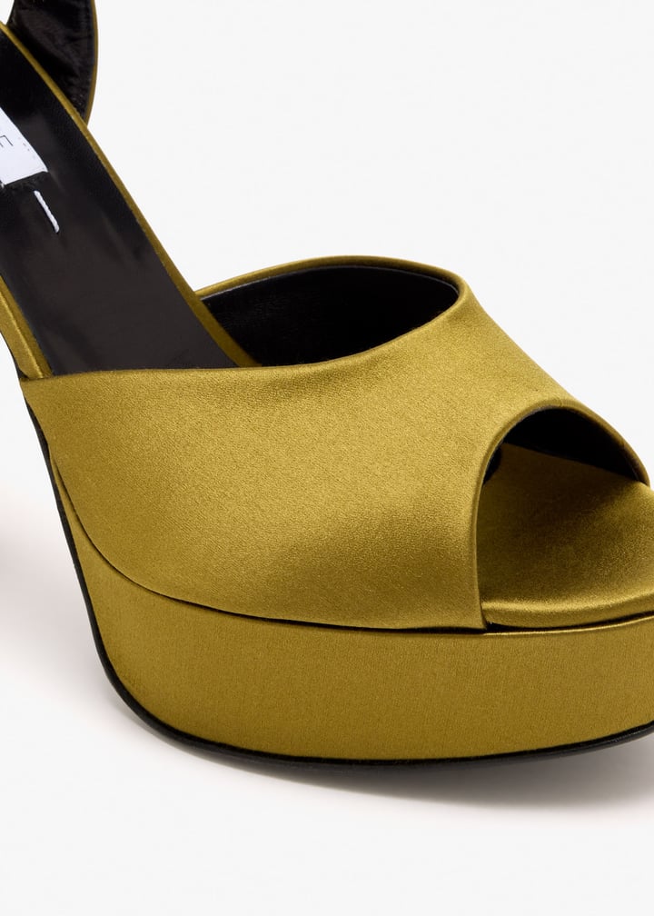 lulwa-olive_5.jpg?ts=20251219024636