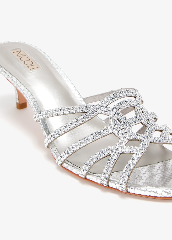 lunec-silver_5.jpg?ts=20250122032016