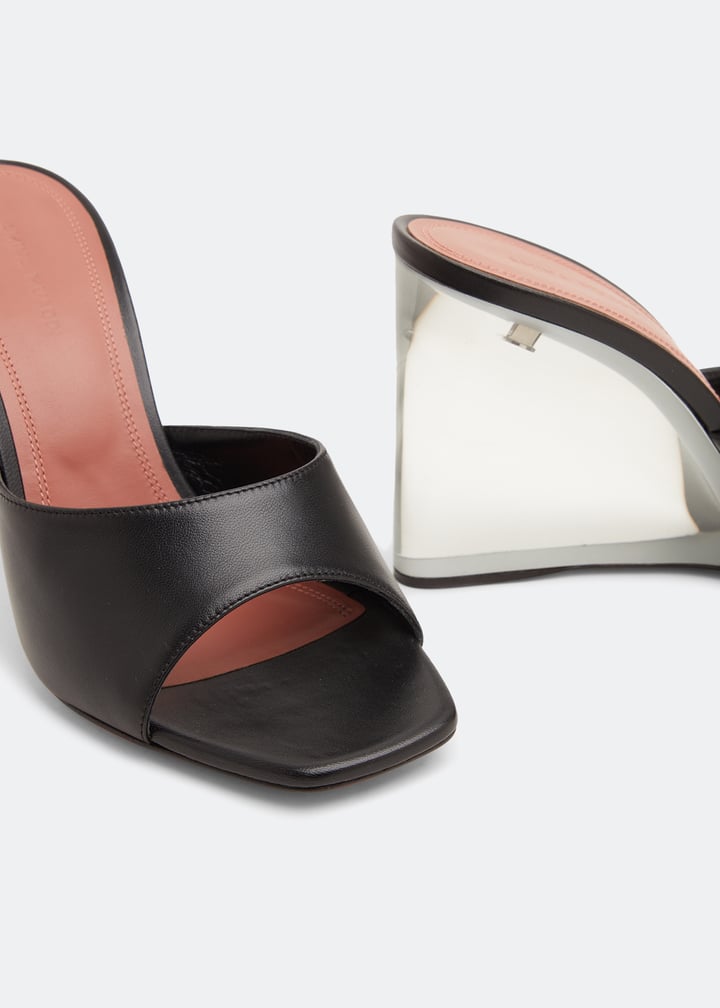 lupitahalfglasswedge-napblk_3.jpg?ts=20221112030514