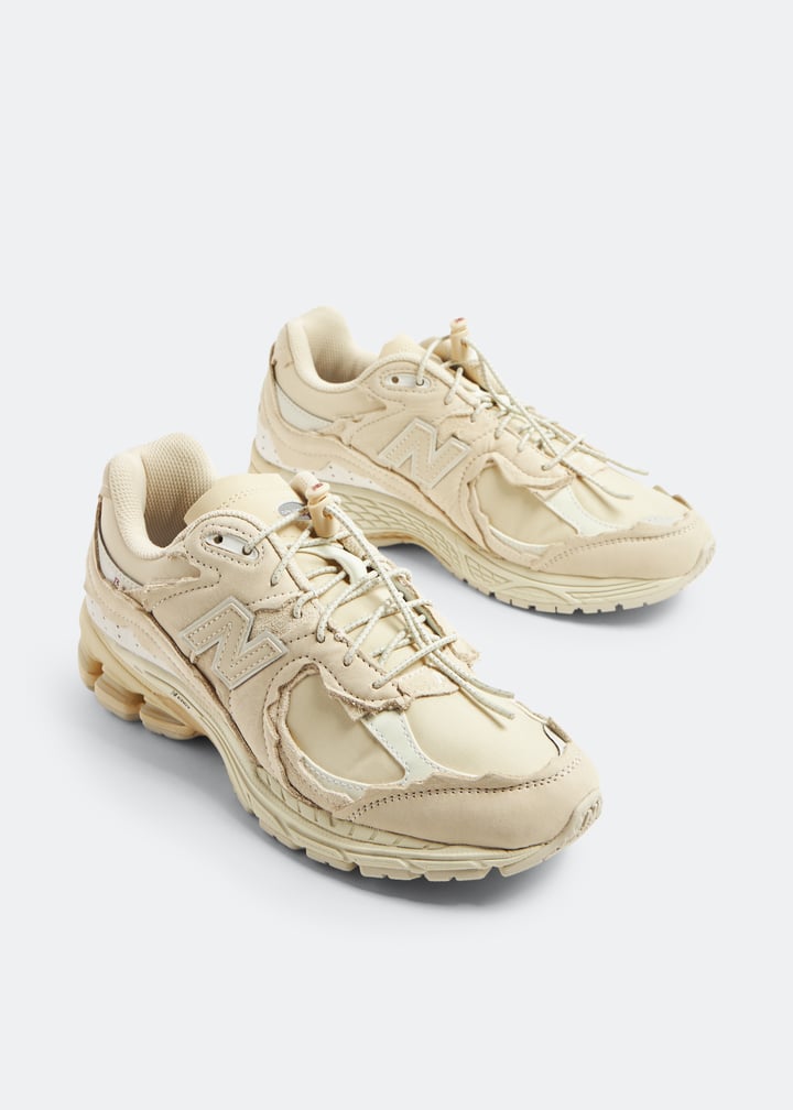 New Balance 2002RDQ sneakers for Men - Beige in USA | Level