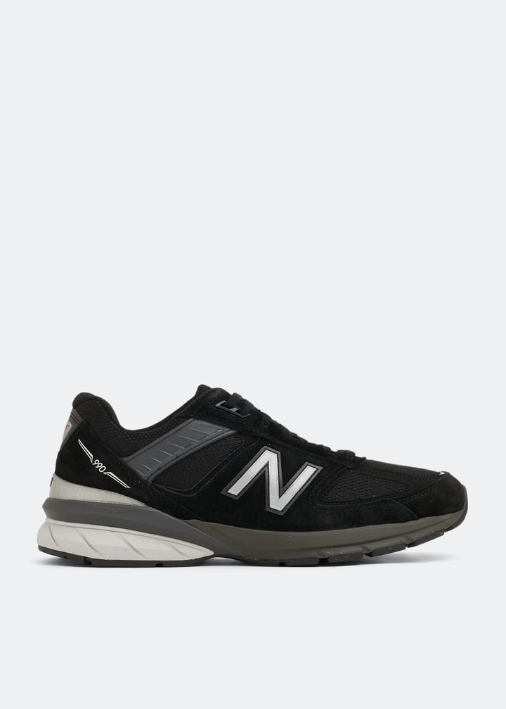 New Balance 990 sneakers for Men Black in UAE Level Shoes