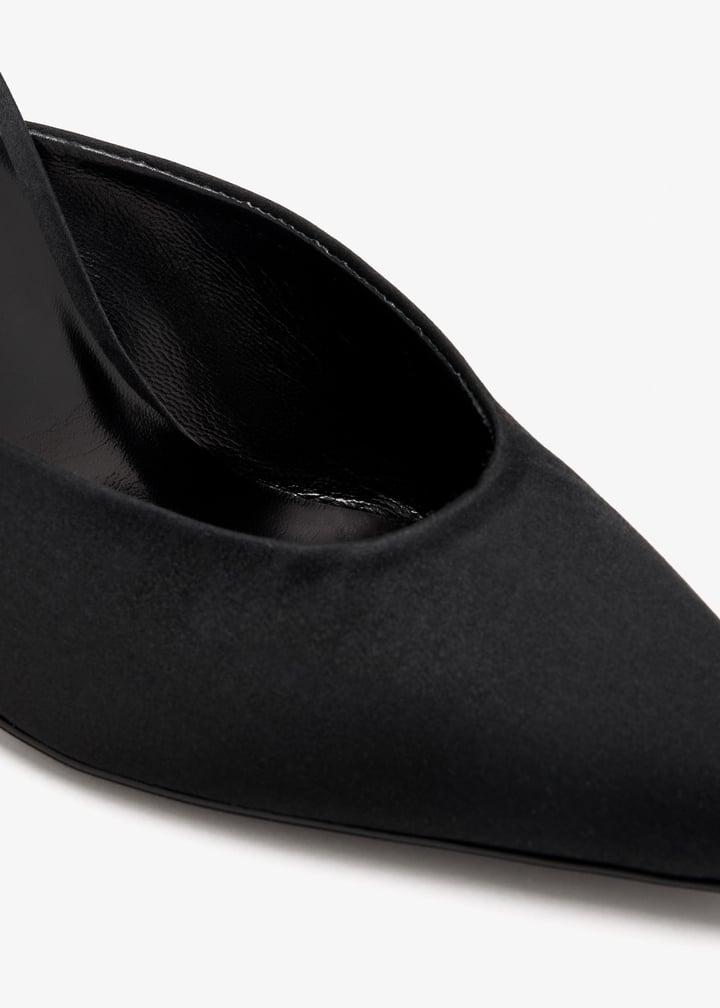 mallory-blkstn_5.jpg?ts=20251219024641