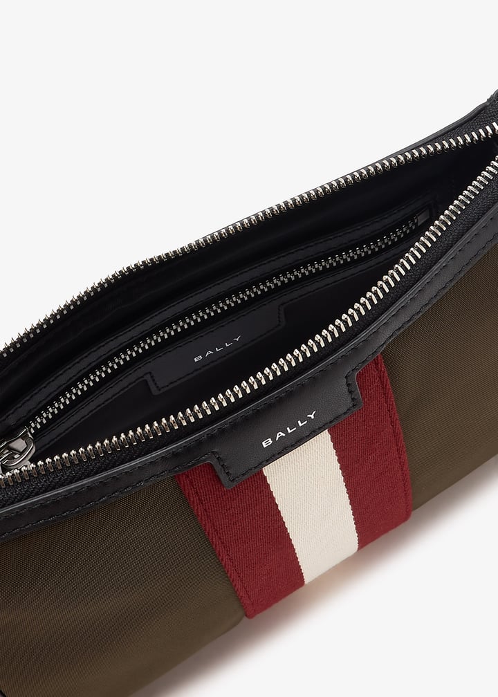 mam00rny286-i679p_7.jpg?ts=20241115032513