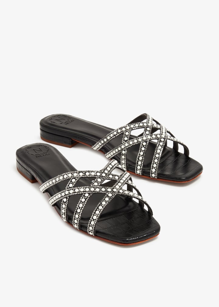 marcil-black_7.jpg?ts=20240215034520