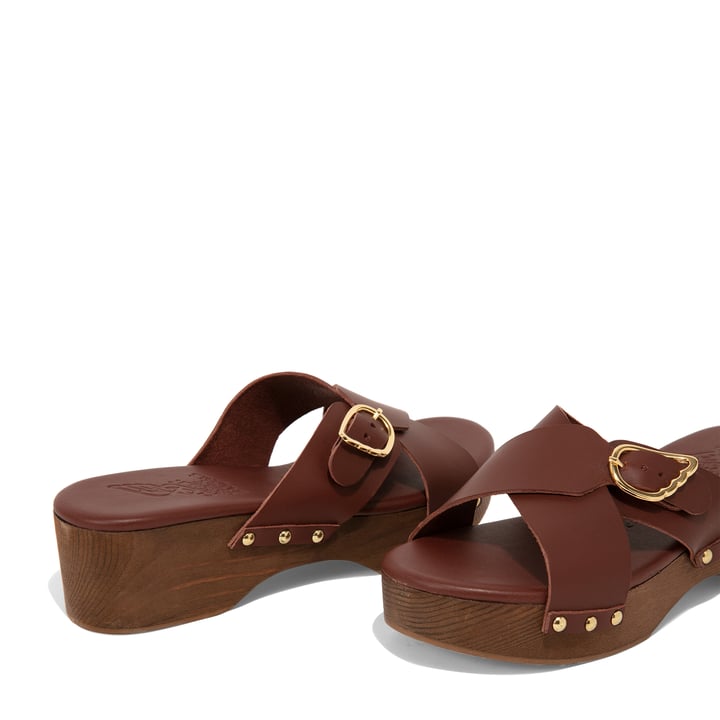 marilisaclog-chstnt_2.jpg?ts=20220505184300