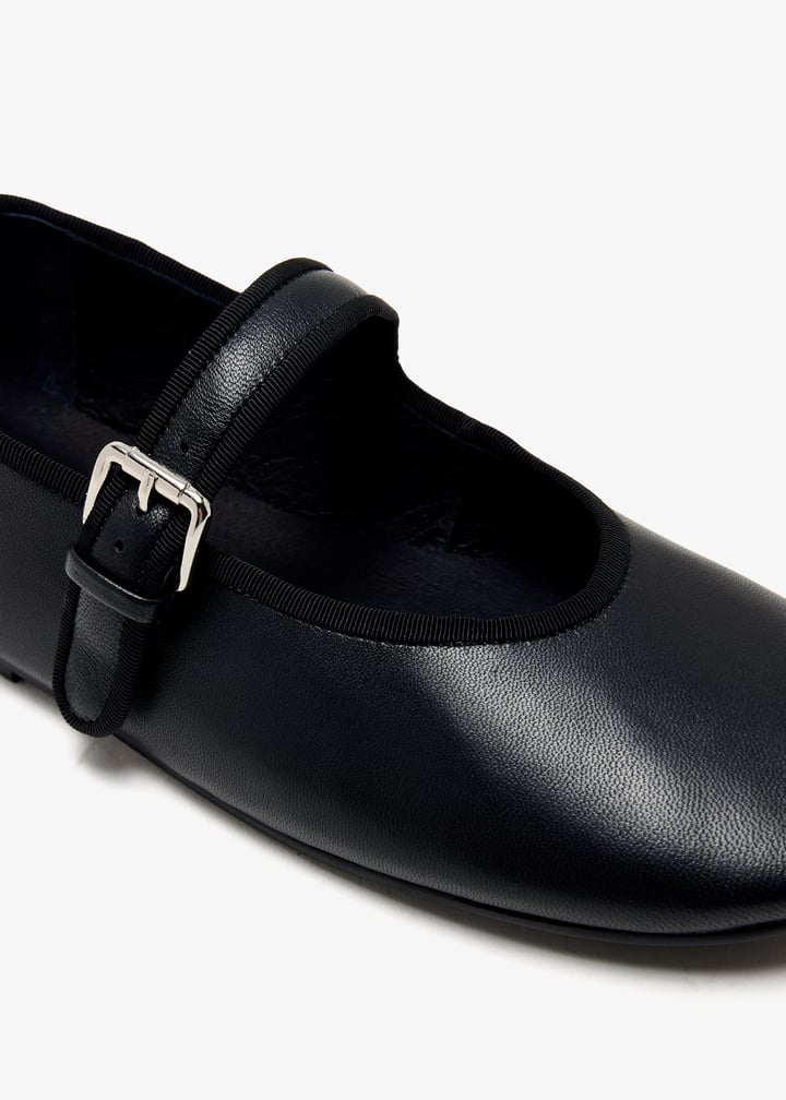 meadow-blknpa_5.jpg?ts=20241121032516