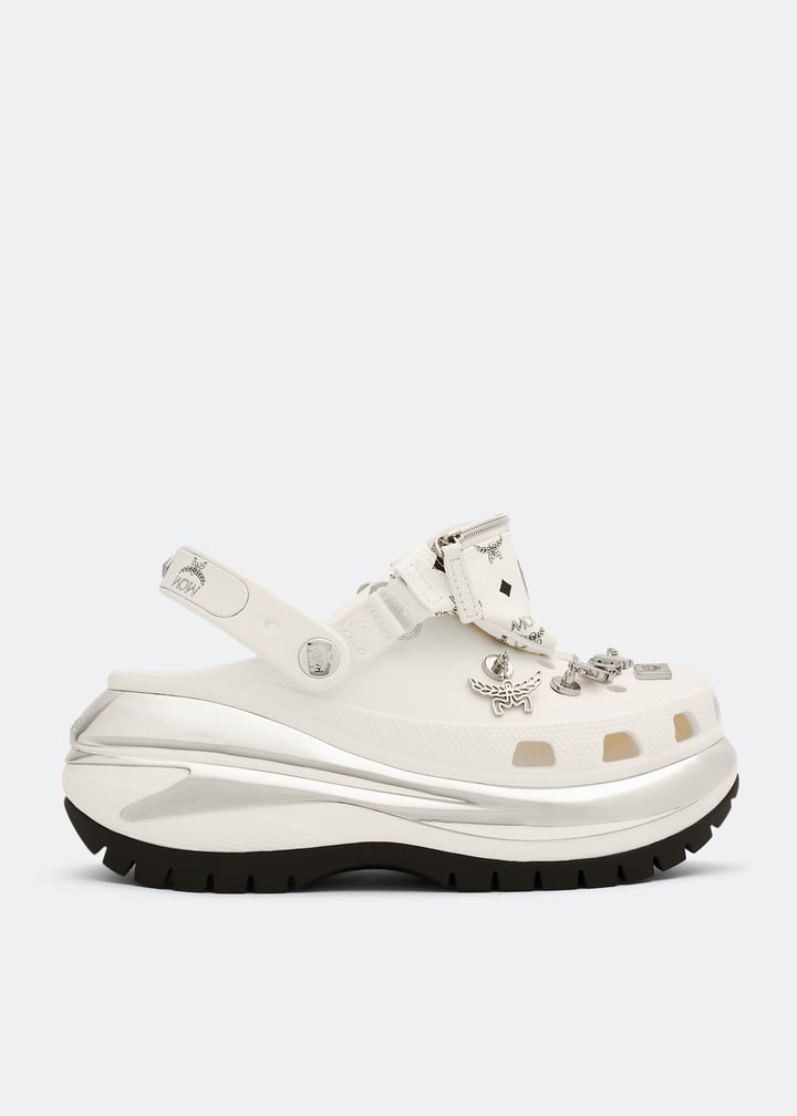 【CROCS】Mega Crush Clog★ヒール高さ8cm★ホワイト Crocs Mega Crush Metallic Clogs in White | SVD USA