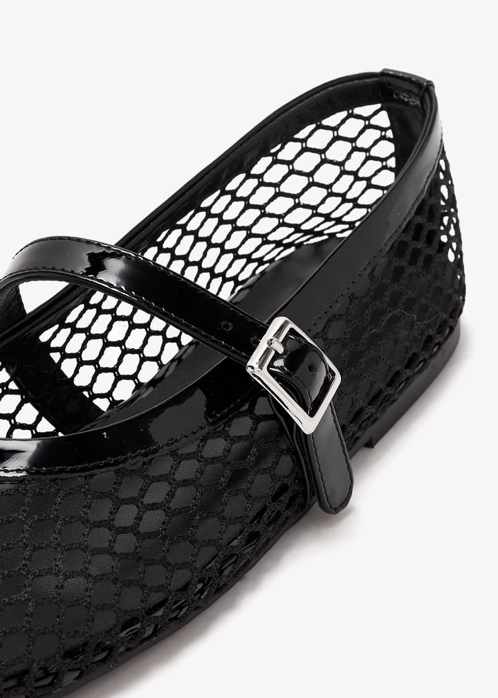 mia-black_5.jpg?ts=20241121032516