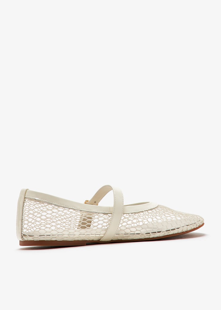 mia-natural_6.jpg?ts=20241121030515