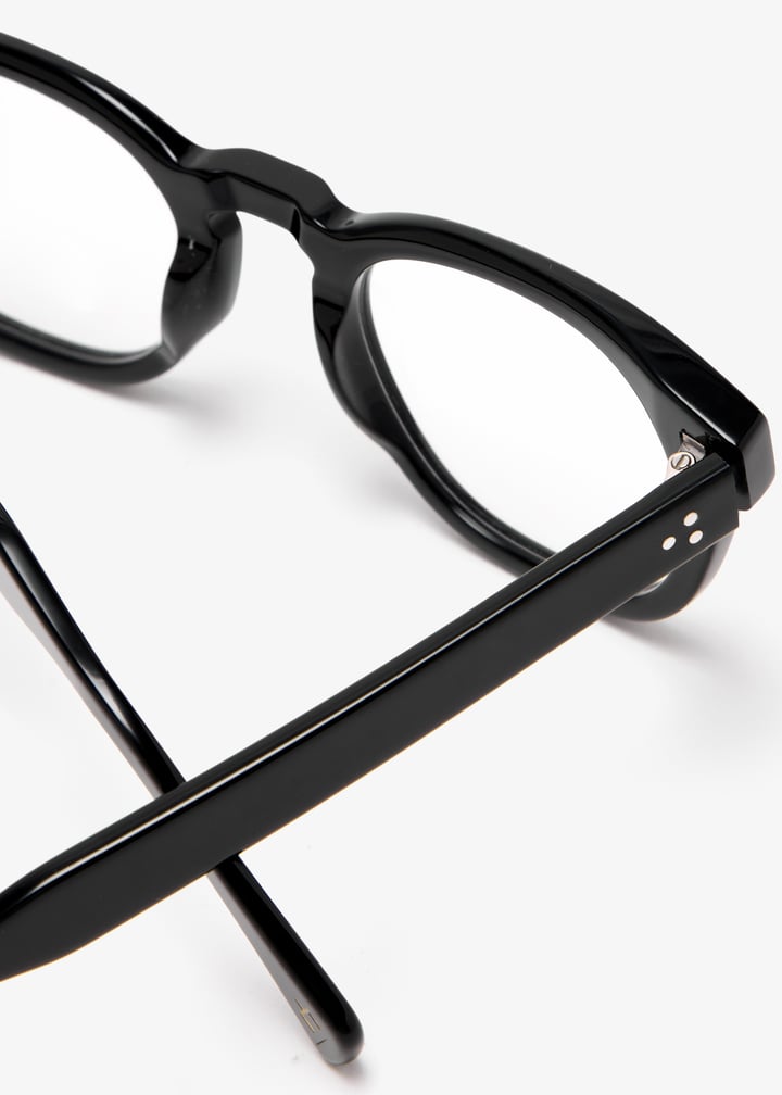 mo-y-eddy-black_5.jpg?ts=20250606030551