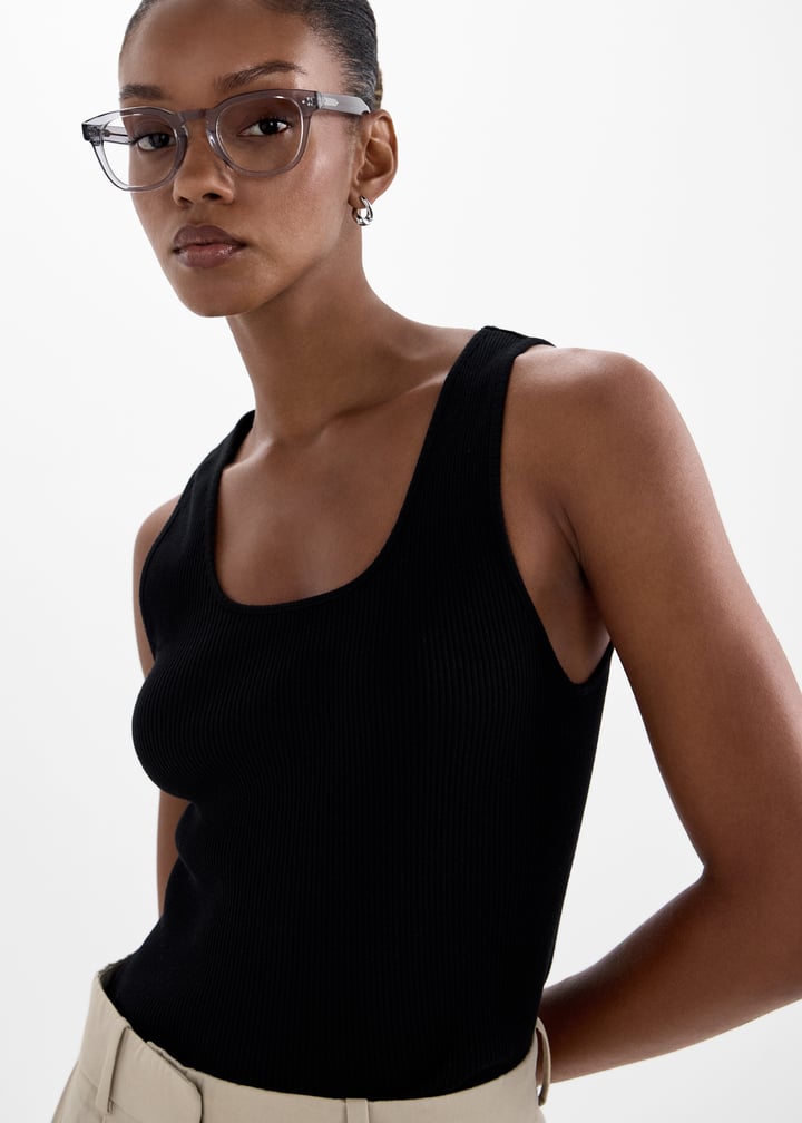 mo-y-eddy-grey_3.jpg?ts=20250604032140