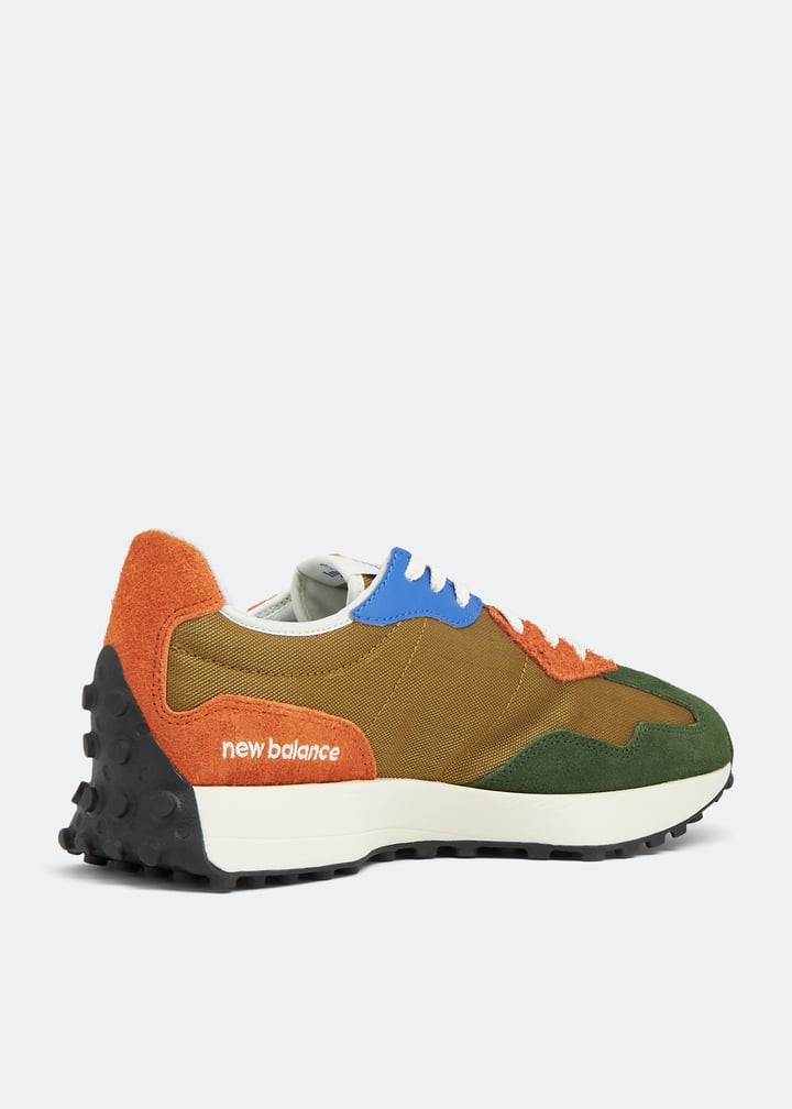 New Balance 327 sneakers for Men - Green in Qatar | Level Shoes