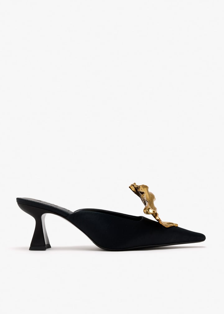 mu1188sn2639-blk_1.jpg?ts=20251217133749