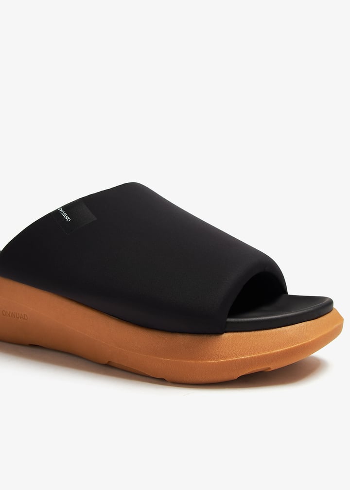 mw001e45-black_5.jpg?ts=20240620033525